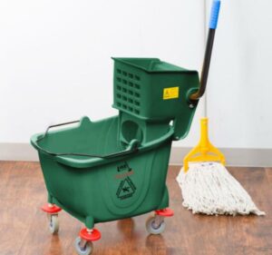 compact mop bucket and wringer