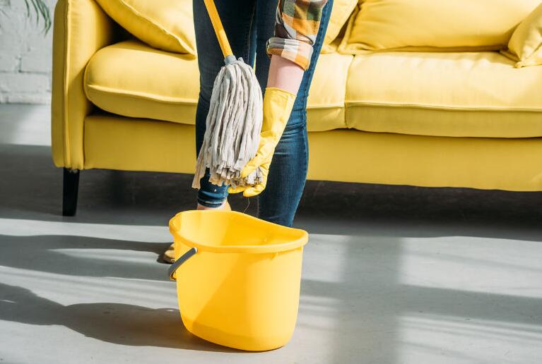 why should you let your mop dry
