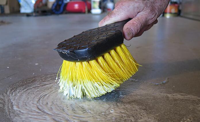 how to spot clean garage floors