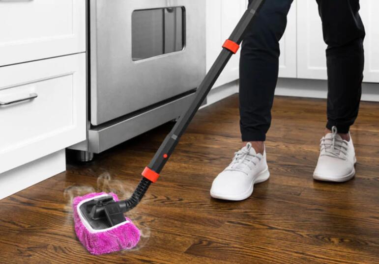 how does a steam mop work