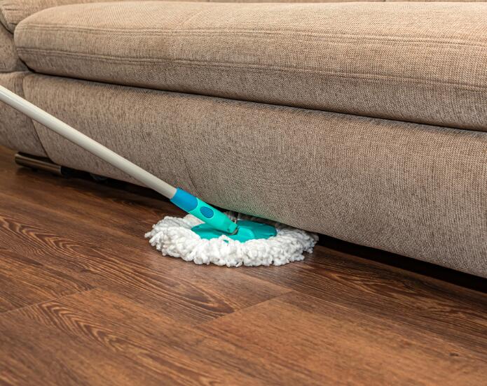 Which Mop Is Better for Vinyl Plank Floors